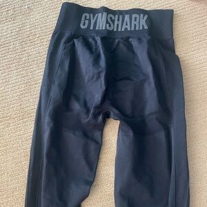 gym shark leggings